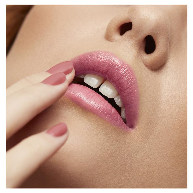 Revlon Super Lustrous Glass Shine So Super Lustrous Sleek Pink
